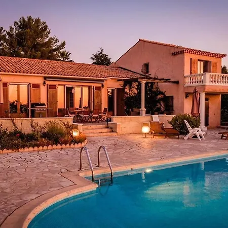 With Sea View, 1 Km From The And Center, Bbq, Tennis Close By Villa